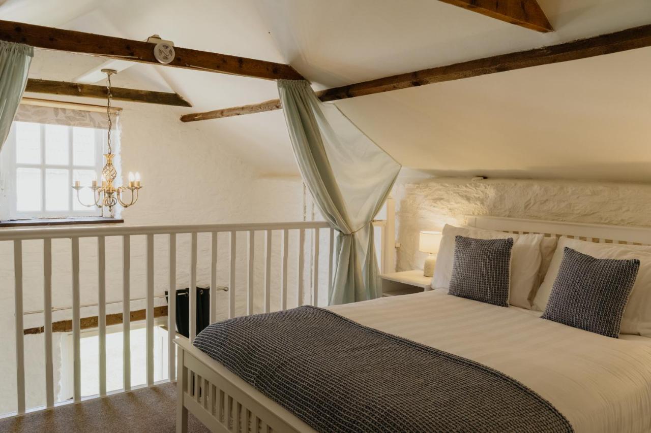 Little England Retreats - Cottage, Yurt And Shepherd Huts Othery Dış mekan fotoğraf