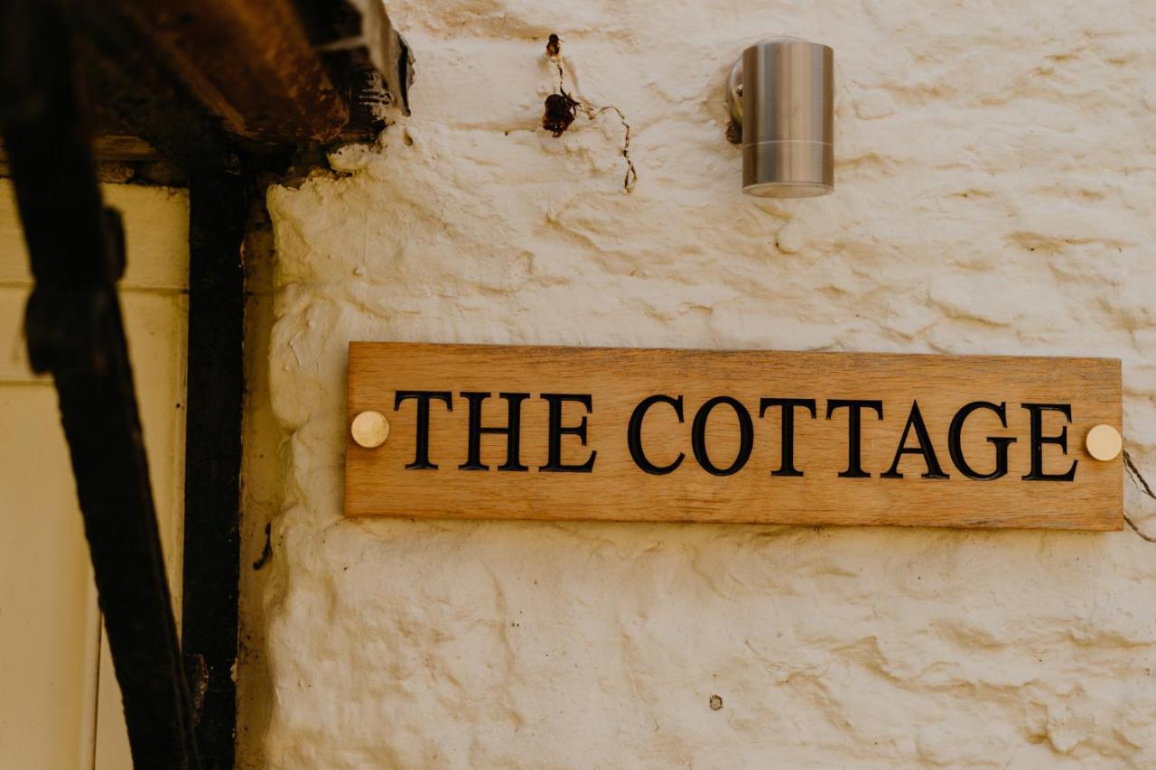 Little England Retreats - Cottage, Yurt And Shepherd Huts Othery Dış mekan fotoğraf