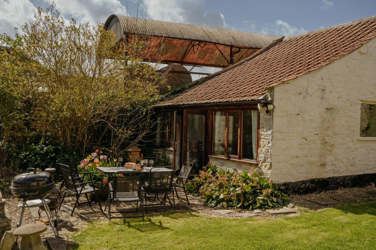 Little England Retreats - Cottage, Yurt And Shepherd Huts Othery Dış mekan fotoğraf